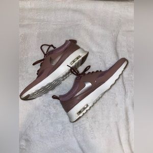 Nike - Air Max Thea - purple/pink color